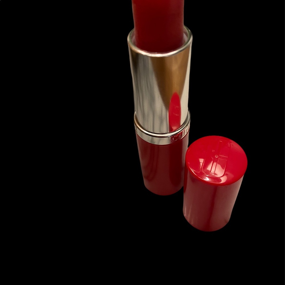 Clinique in Ginger flower
